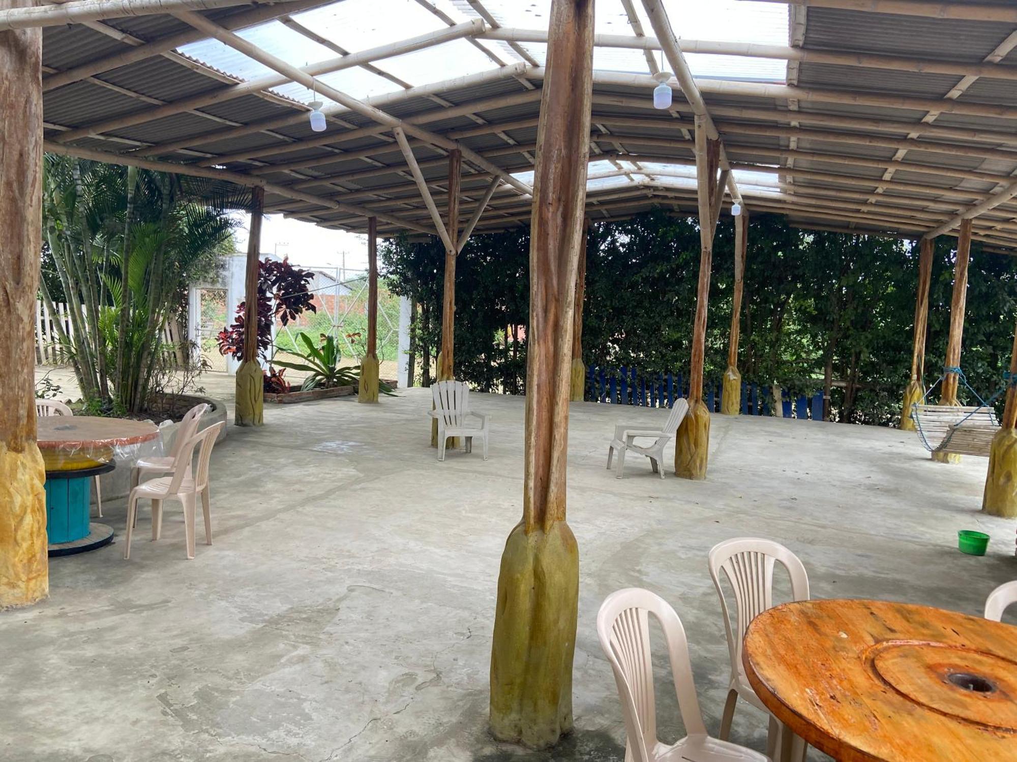Hosteria Del Puerto Пуэрто-Лопес Экстерьер фото